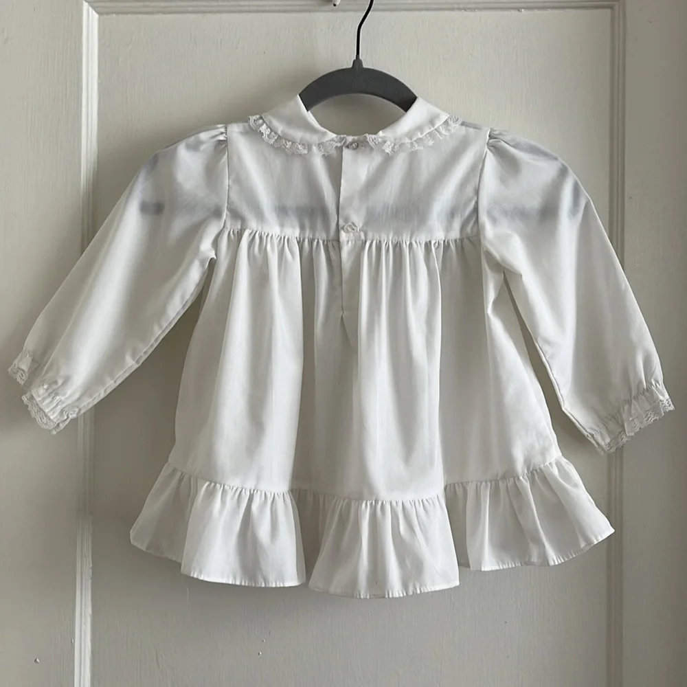 Vintage Child’s Lace Edged Collar Ruffle Hem White Holiday Blouse Top